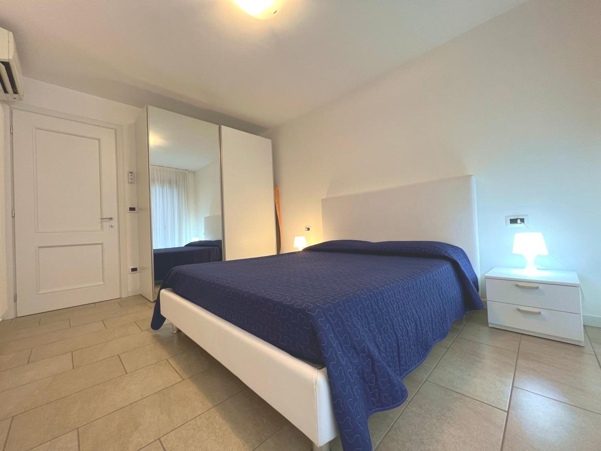 Costa Azzurra Apartment Grado Habitación foto